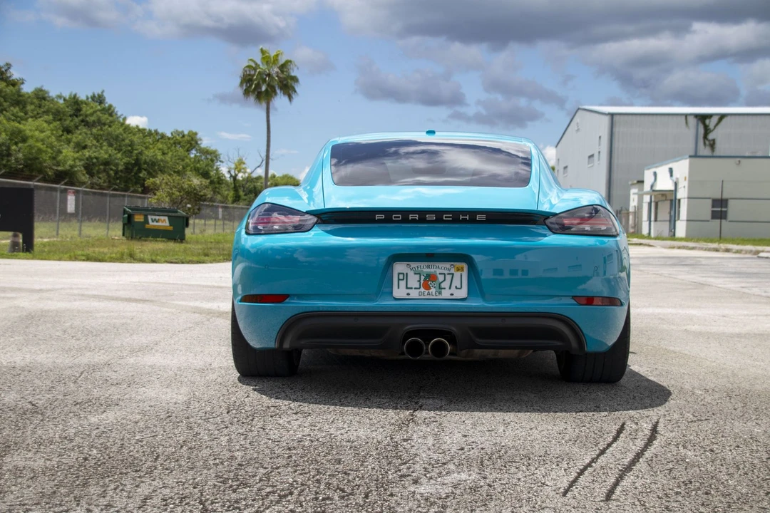 2017 Porsche 718 Cayman S - Image 8 of 31