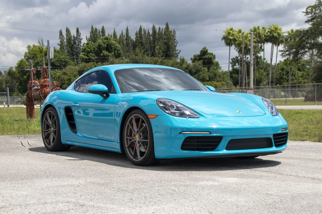 2017 Porsche 718 Cayman S - Image 11 of 31