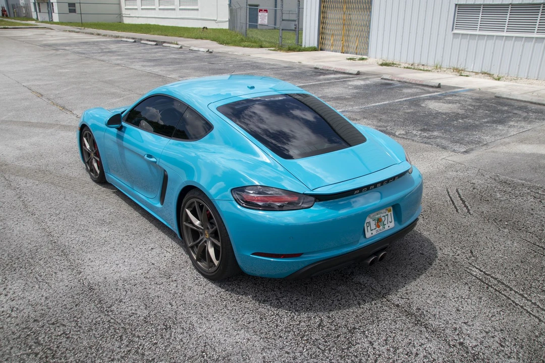 2017 Porsche 718 Cayman S - Image 16 of 31