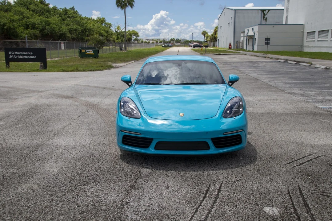 2017 Porsche 718 Cayman S - Image 24 of 31