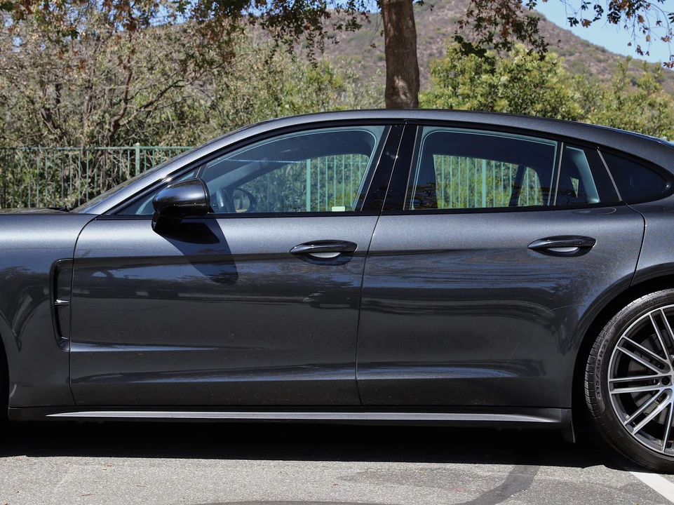 2017 Porsche 971 Panamera Turbo - Image 16 of 31