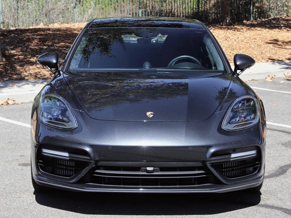 2017 Porsche 971 Panamera Turbo - Image 4 of 31