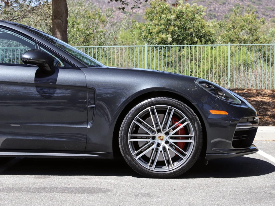 2017 Porsche 971 Panamera Turbo - Image 19 of 31