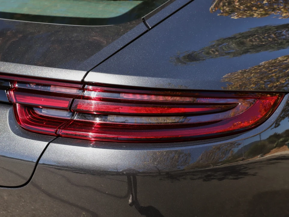 2017 Porsche 971 Panamera Turbo - Image 24 of 31