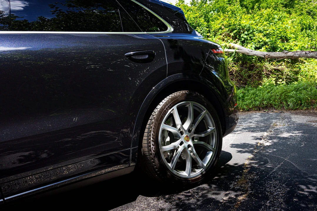 2020 Porsche 9Y0/9Y3 Cayenne Turbo - Image 27 of 31