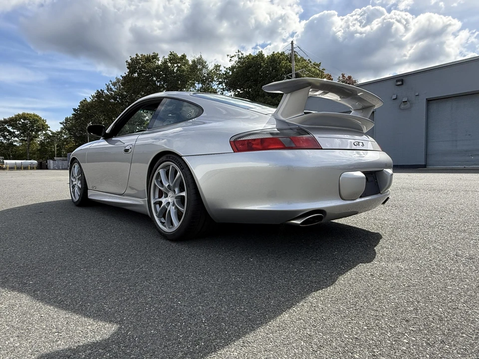 2004 Porsche 996 GT3 - Image 24 of 31