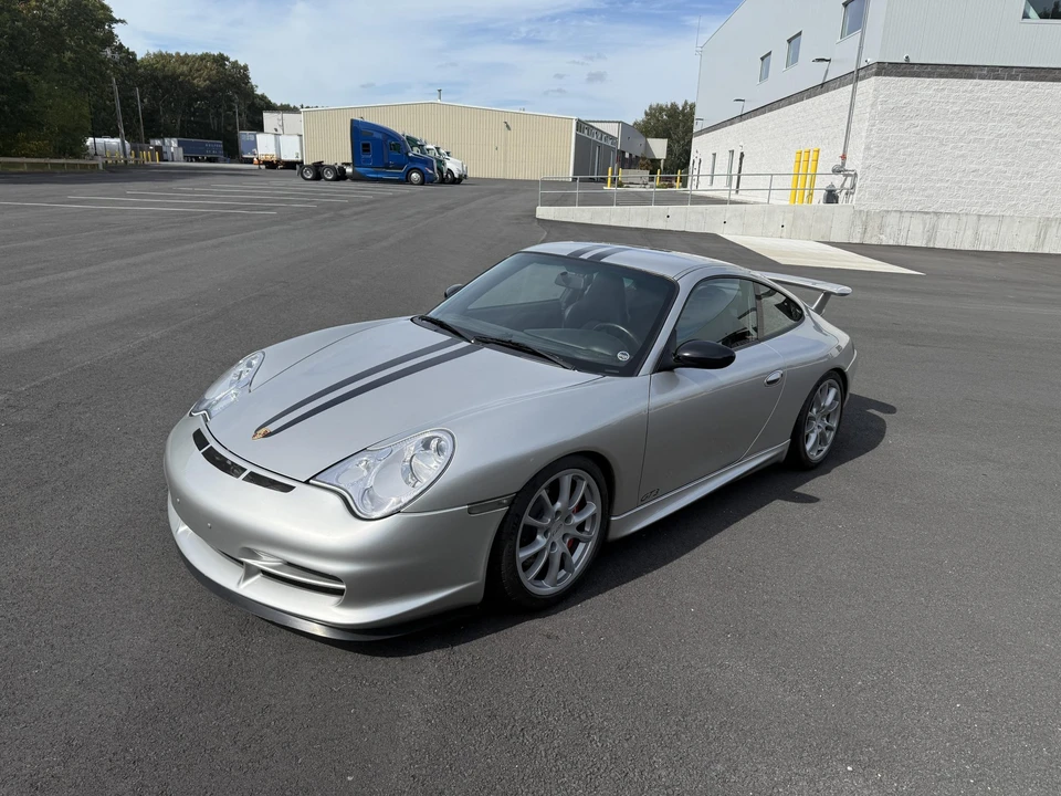 2004 Porsche 996 GT3 - Image 2 of 31