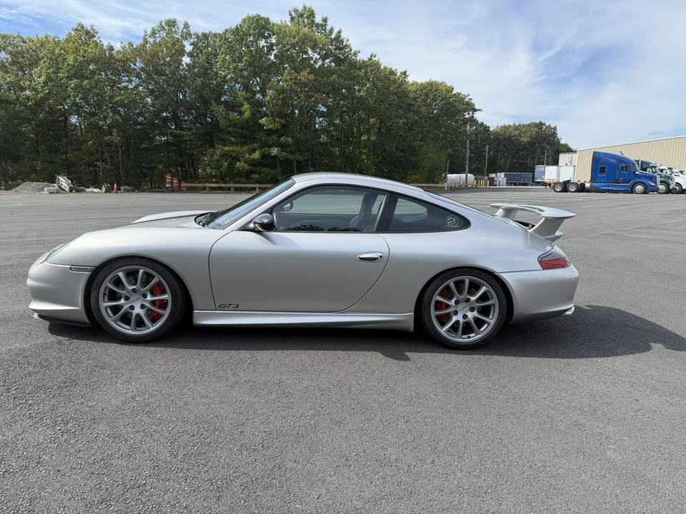 2004 Porsche 996 GT3 - Image 28 of 31