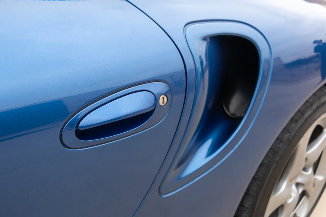 2005 Porsche 996 Turbo - Image 24 of 31