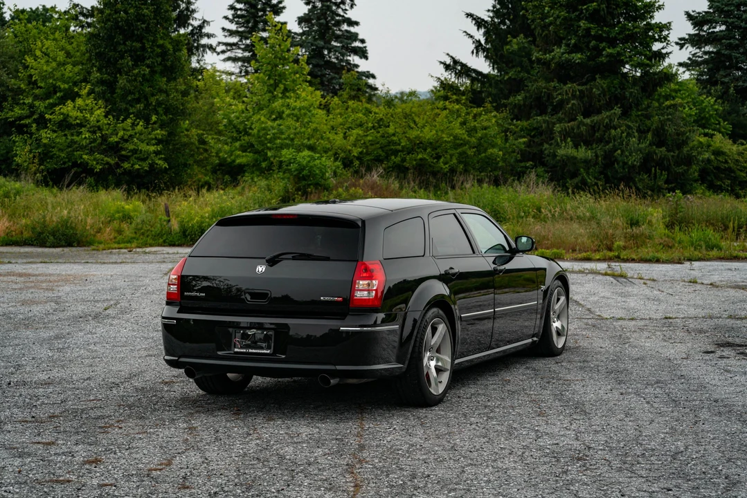 2007 Dodge Magnum SRT8 2nd Gen - Image 28 of 31