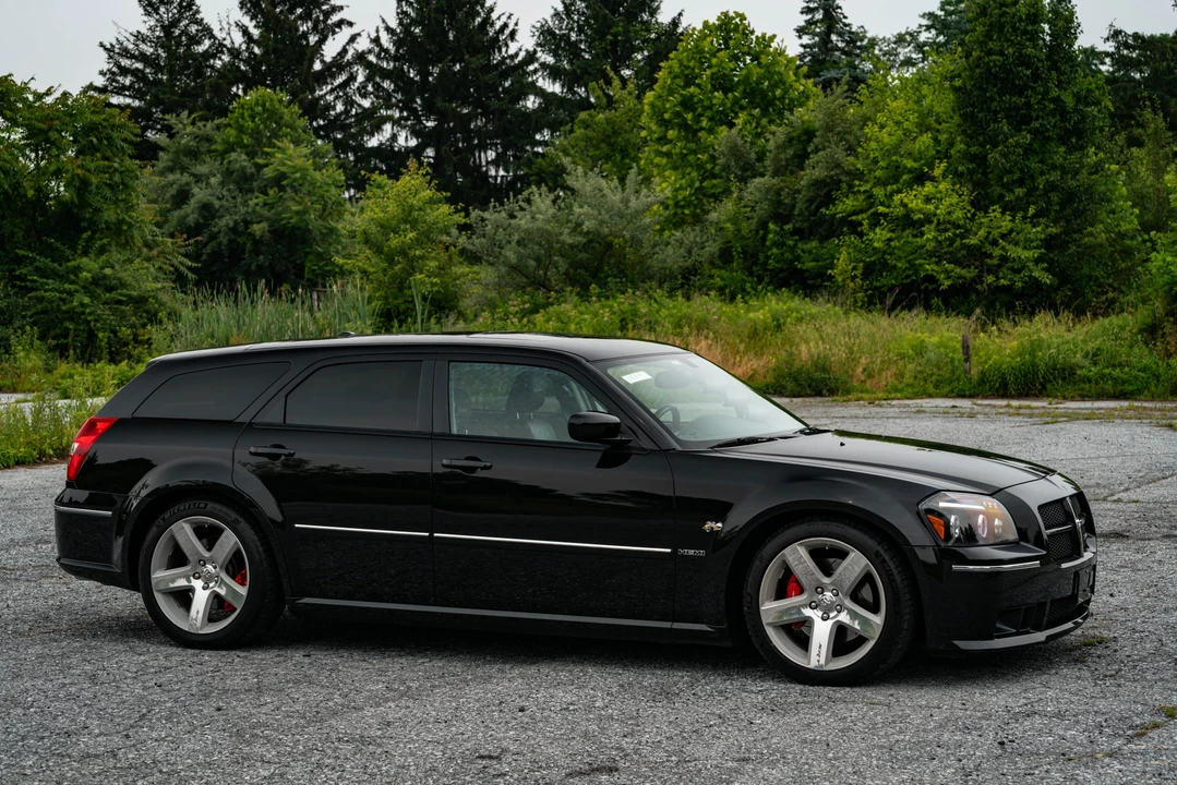 2007 Dodge Magnum SRT8 2nd Gen - Image 8 of 31