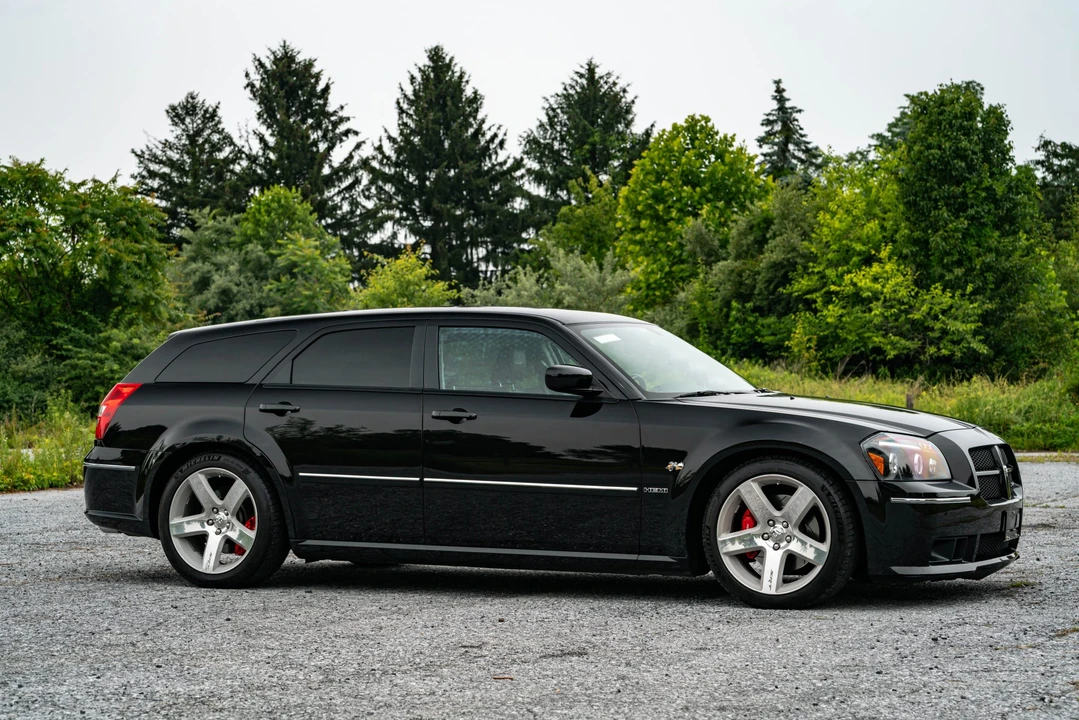 2007 Dodge Magnum SRT8 2nd Gen - Image 9 of 31
