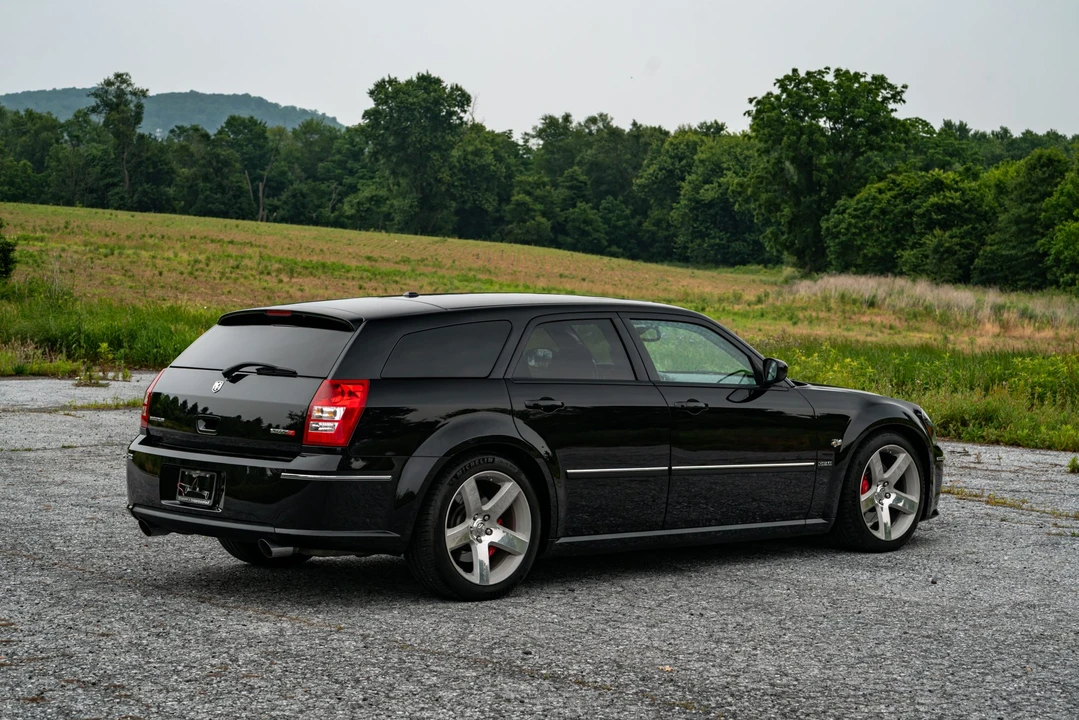2007 Dodge Magnum SRT8 2nd Gen - Image 22 of 31