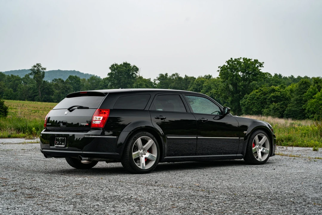 2007 Dodge Magnum SRT8 2nd Gen - Image 23 of 31