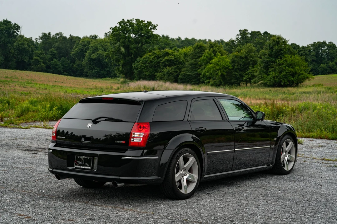 2007 Dodge Magnum SRT8 2nd Gen - Image 24 of 31