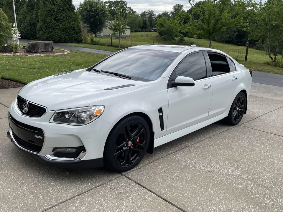2016 Chevrolet SS - Image 11 of 31
