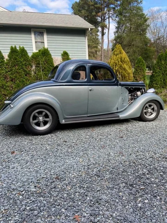 1935 Ford Model 48 & 68 - Image 8 of 10