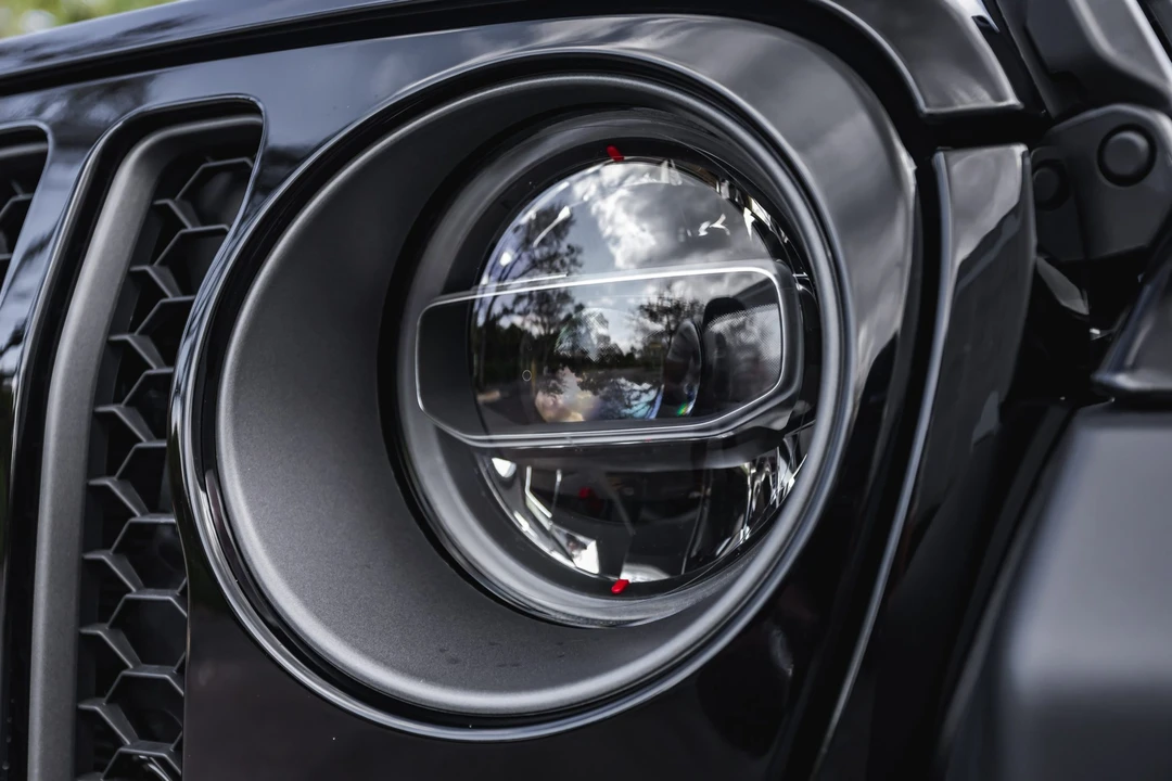 2020 Jeep JT Gladiator - Image 26 of 31