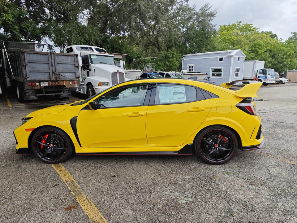 2021 Honda FK8 Civic Type R - Image 14 of 31