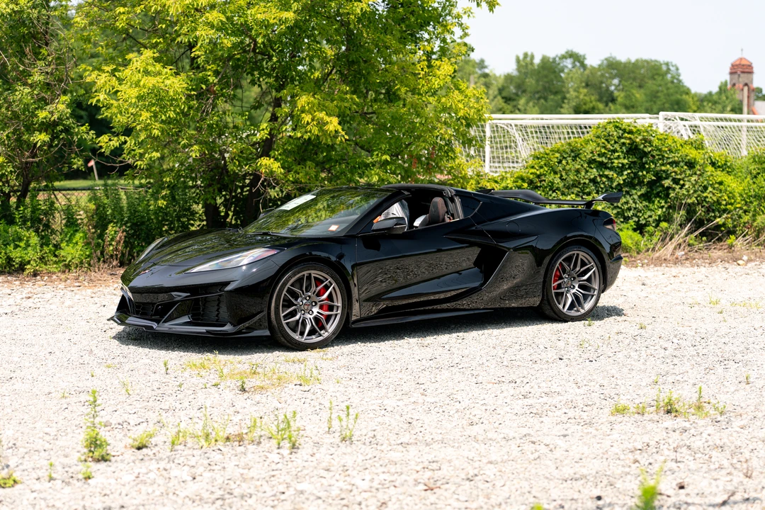 2023 Chevrolet Corvette C8 Z06 - Image 3 of 31