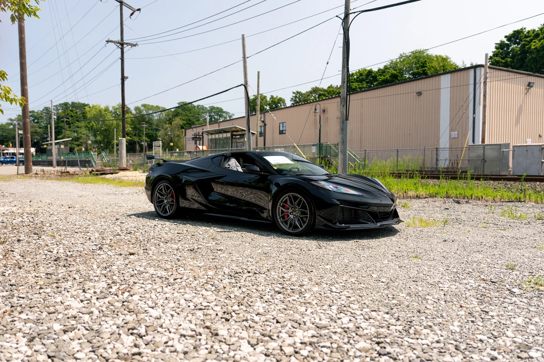 2023 Chevrolet Corvette C8 Z06 - Image 10 of 31
