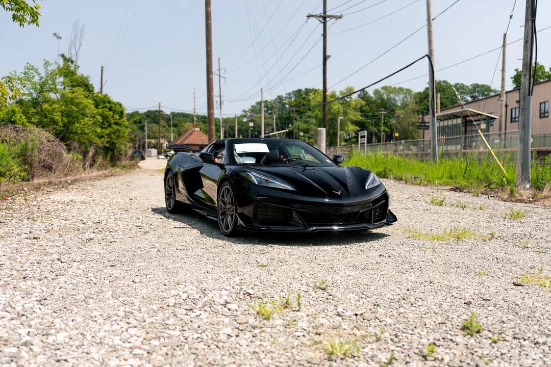 2023 Chevrolet Corvette C8 Z06 - Image 8 of 31