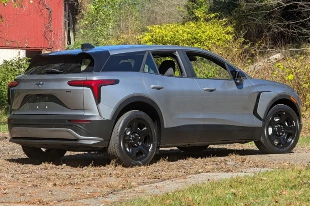 2024 Chevrolet Blazer - Image 2 of 8