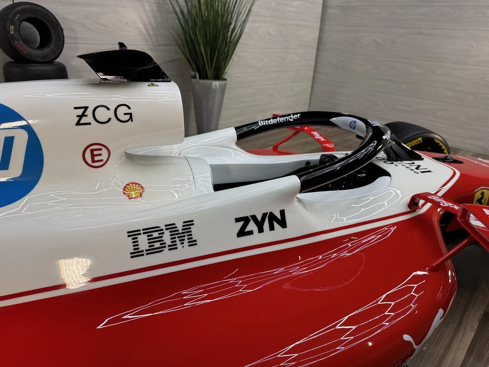 Parts & Memorabilia Scale Models - Image 17 of 31