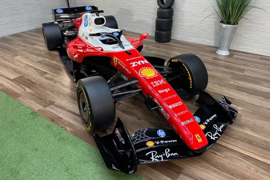 Parts and Automobilia Ferrari SF-Style Display Model