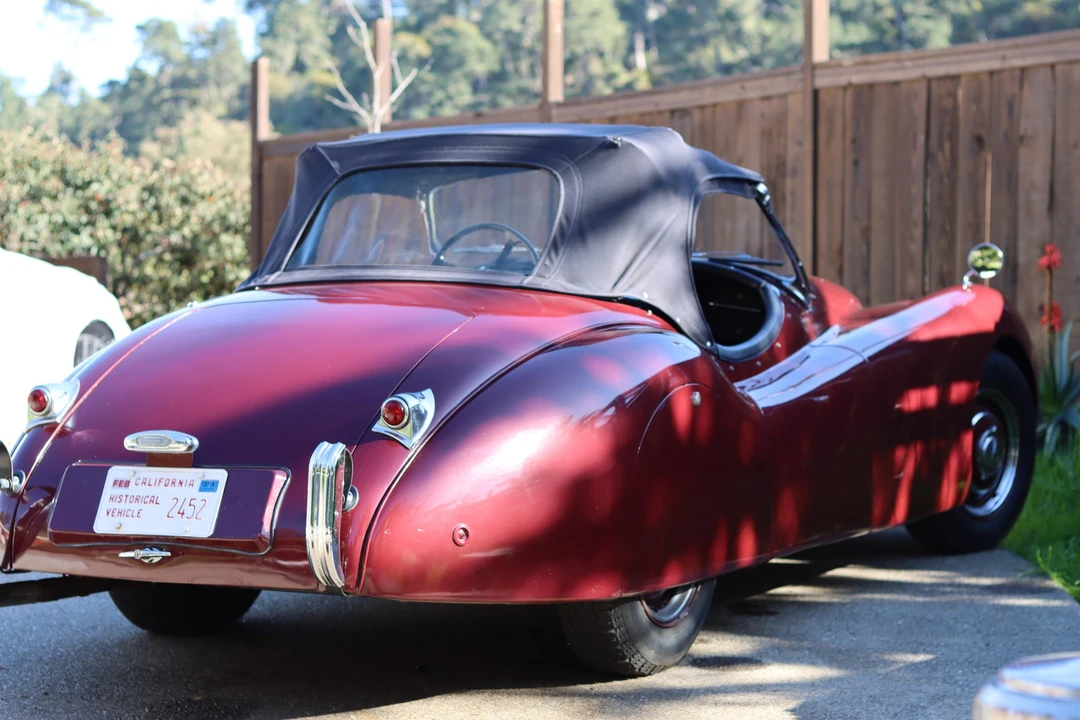 1953 Jaguar XK120 OTS Roadster - Image 7 of 31