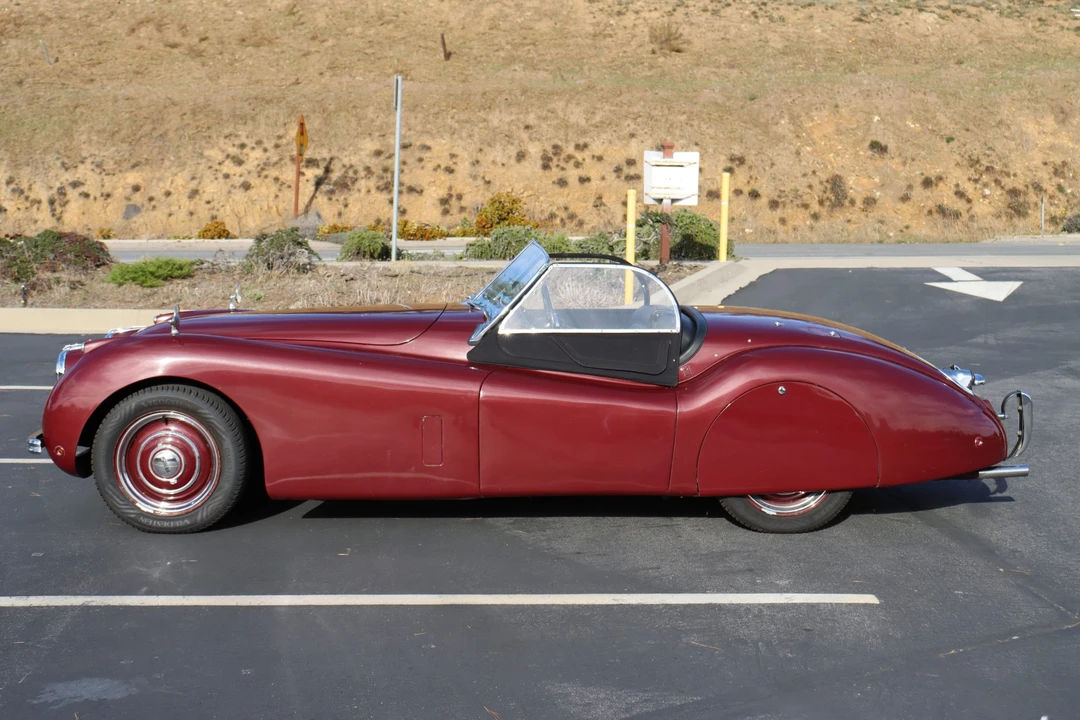 1953 Jaguar XK120 OTS Roadster - Image 21 of 31