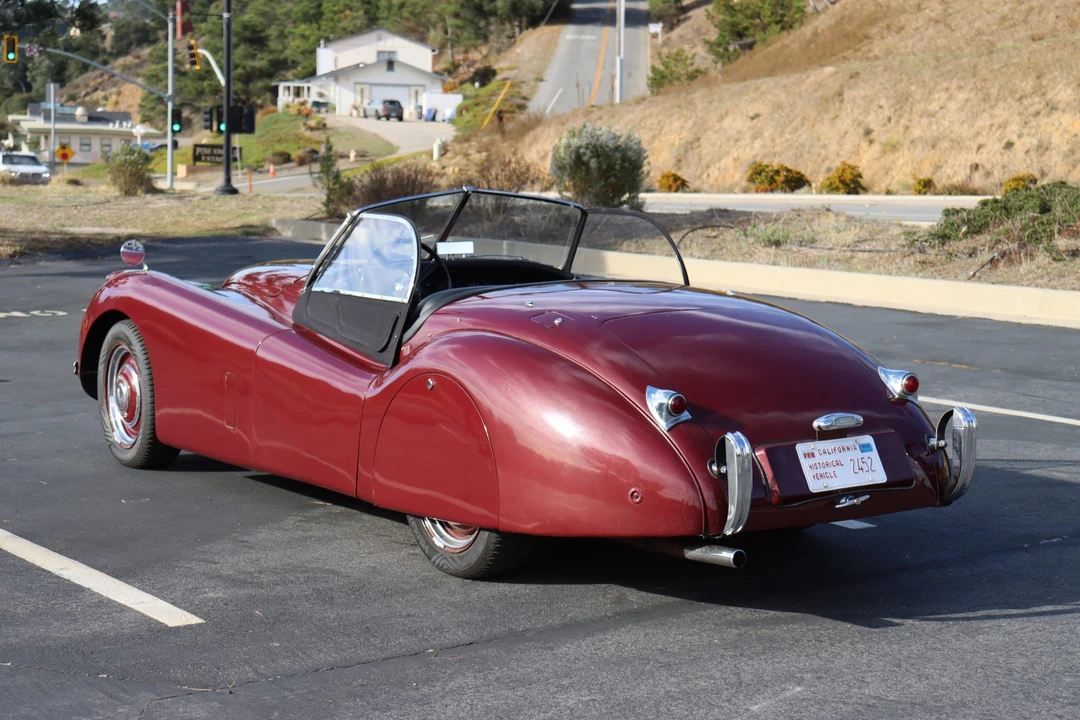 1953 Jaguar XK120 OTS Roadster - Image 23 of 31