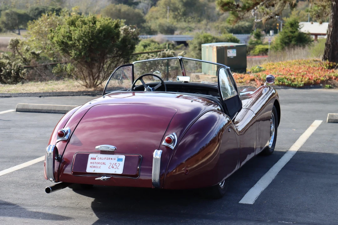 1953 Jaguar XK120 OTS Roadster - Image 25 of 31
