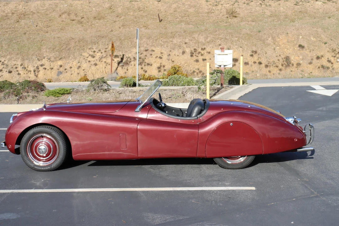 1953 Jaguar XK120 OTS Roadster - Image 5 of 31
