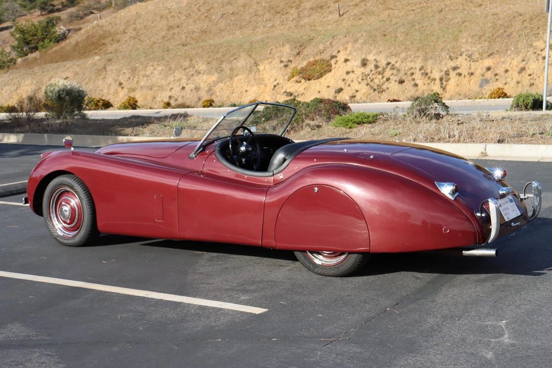 1953 Jaguar XK120 OTS Roadster - Image 6 of 31