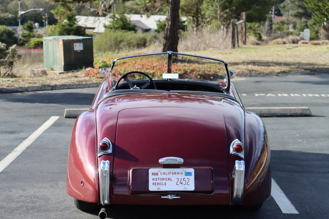 1953 Jaguar XK120 OTS Roadster - Image 9 of 31
