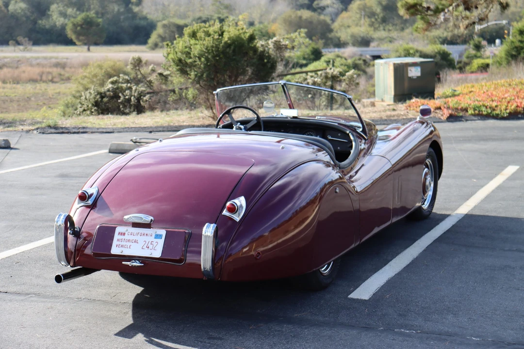 1953 Jaguar XK120 OTS Roadster - Image 10 of 31