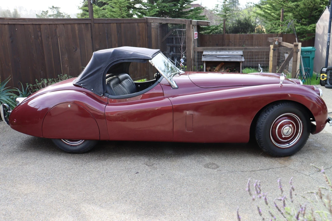 1953 Jaguar XK120 OTS Roadster - Image 9 of 31