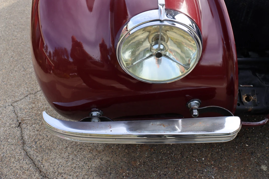 1953 Jaguar XK120 OTS Roadster - Image 21 of 31