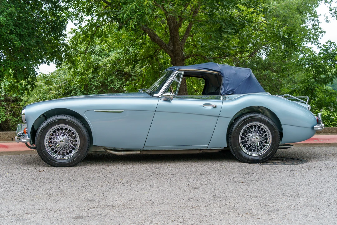 1967 Austin-Healey 3000 Mark III - Image 18 of 31