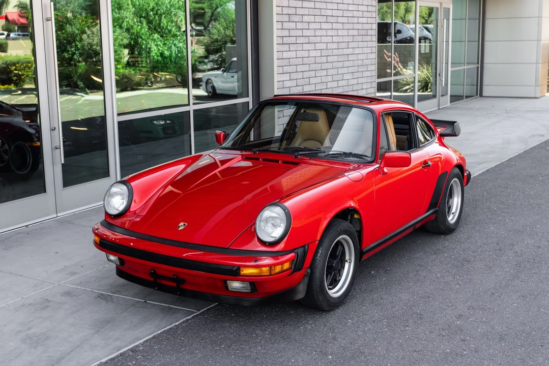 1985 Porsche 911 Carrera 3.2 - Image 8 of 31