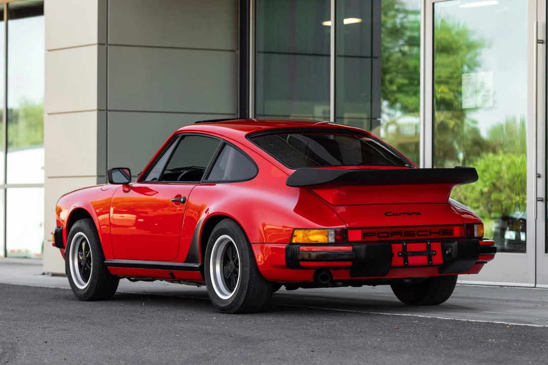 1985 Porsche 911 Carrera 3.2 - Image 11 of 31