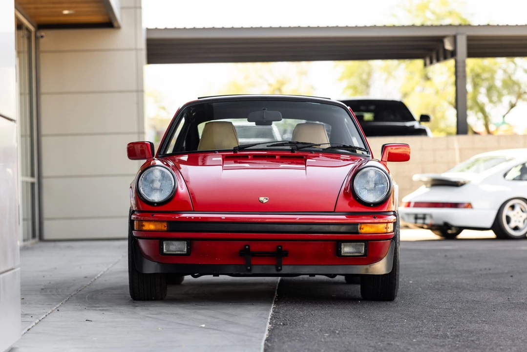 1985 Porsche 911 Carrera 3.2 - Image 4 of 31