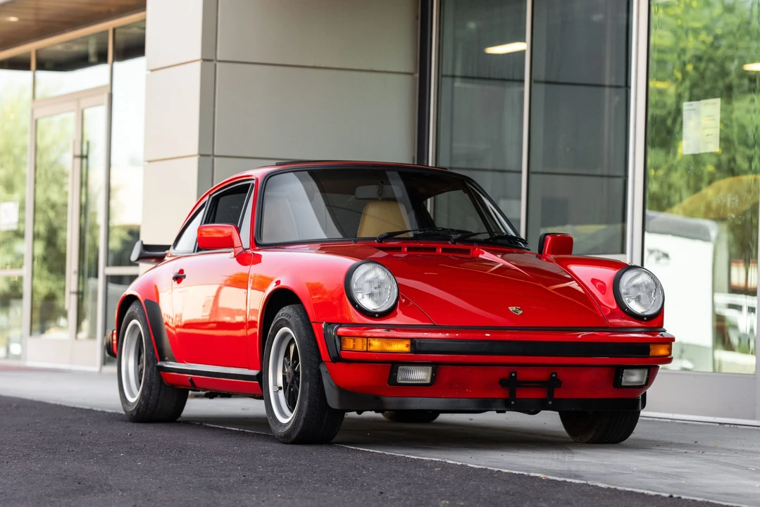 1985 Porsche 911 Carrera 3.2 - Image 3 of 31