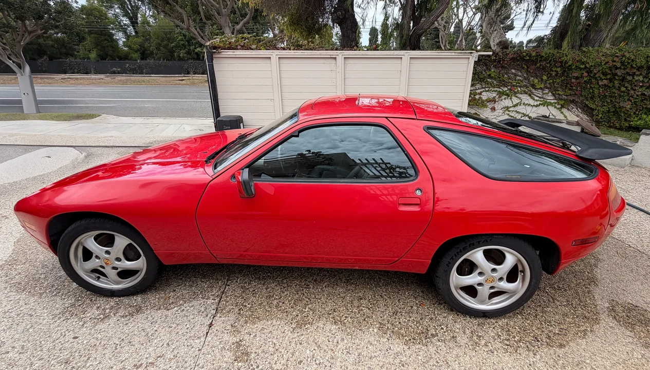 1988 Porsche 928 S4 - Image 4 of 31
