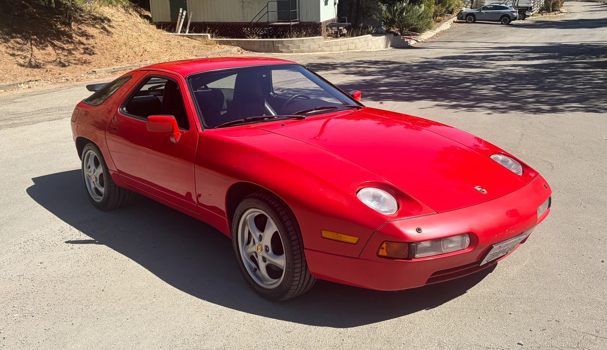 1988 Porsche 928 S4 - Image 17 of 31