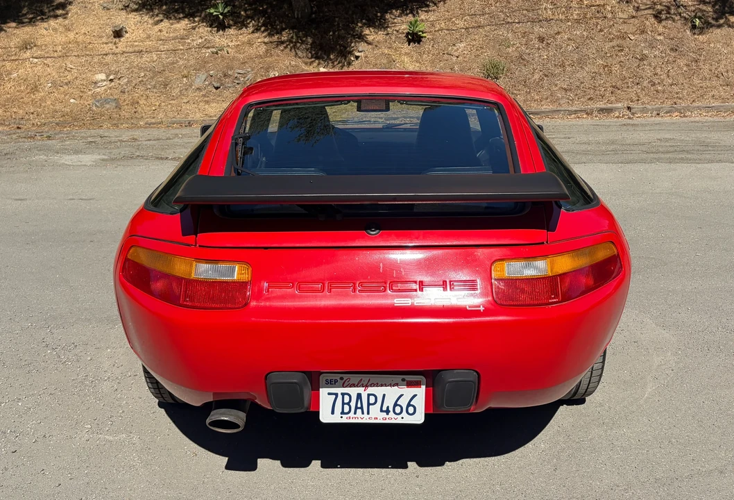 1988 Porsche 928 S4 - Image 11 of 31