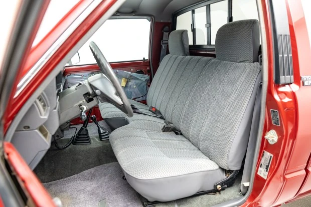 1988 Toyota Hilux 4th Gen - Image 4 of 7