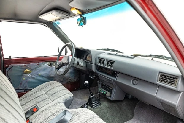 1988 Toyota Hilux 4th Gen - Image 5 of 7
