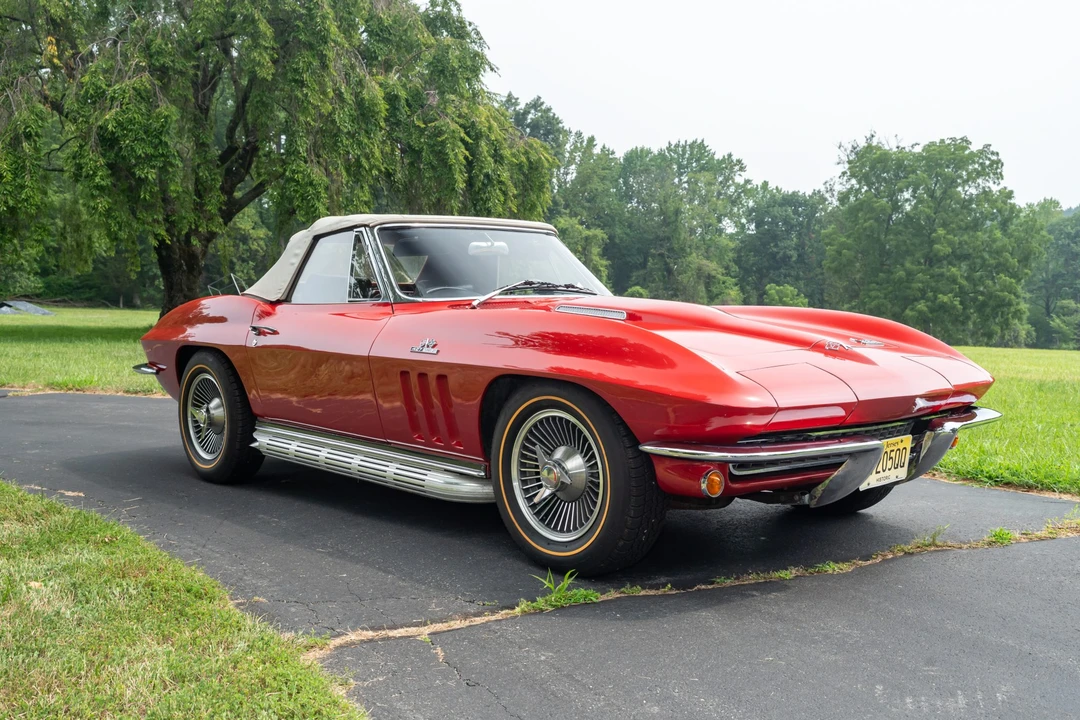 1966 Chevrolet Corvette C2 - Image 16 of 31